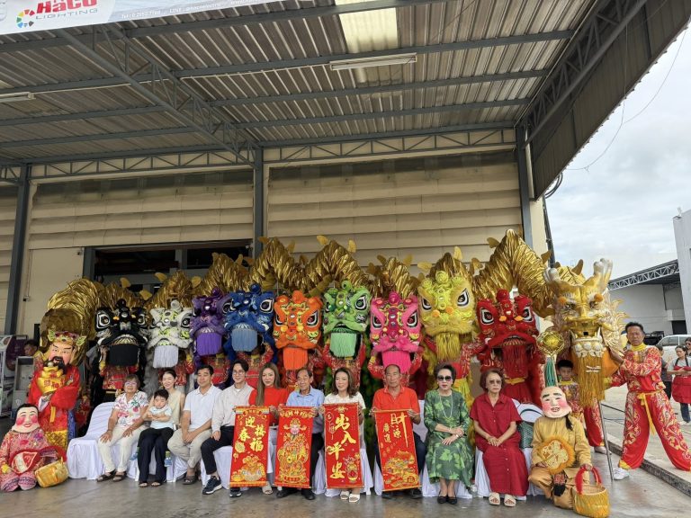 อวยพรวันเกิดคุณไตรภพ ปิยนันทวารินทร์ พร้อมการแสดงเชิดสิงโต–มังกรทองสุดอลังการ